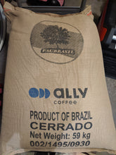 Cerrado Mineiro
Brazil, Natural ( Medium roast )